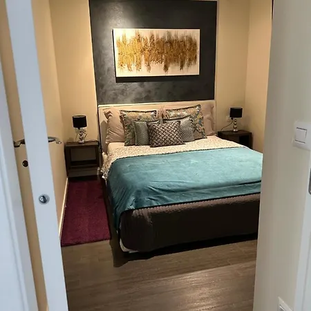 Castello -centar 아파트